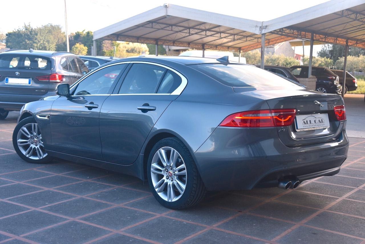 Jaguar XE 2.0 D Turbo 180CV aut. Prestige