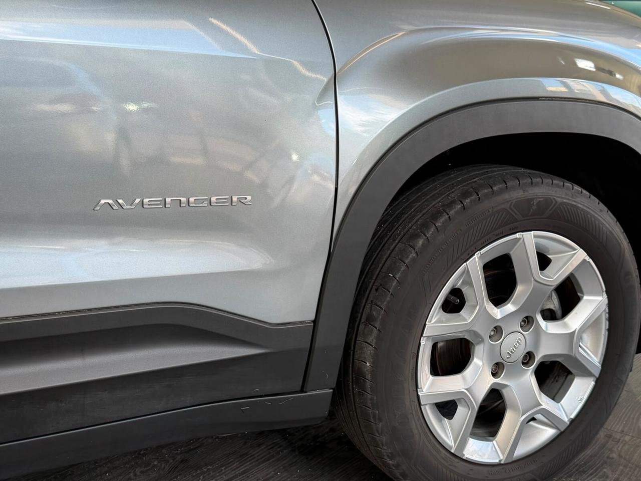 Jeep Avenger 1.2 Turbo 100 CV Altitude 10.000km