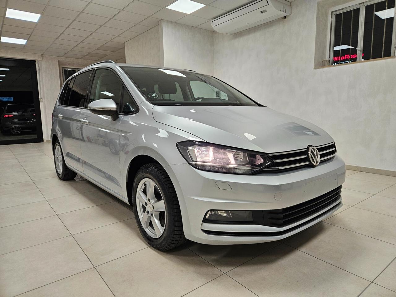 Volkswagen Touran 2.0 TDI 115 CV SCR Business BlueMotion Technology