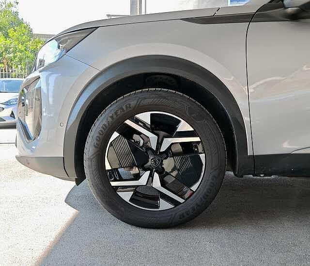 Peugeot 2008 PureTech 100 S&S Allure
