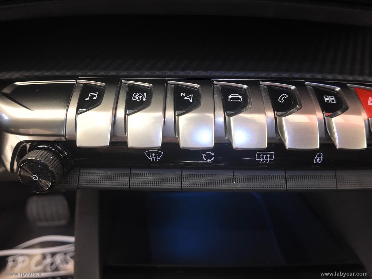 PEUGEOT 3008 BlueHDi 130 S&S EAT8 Allure