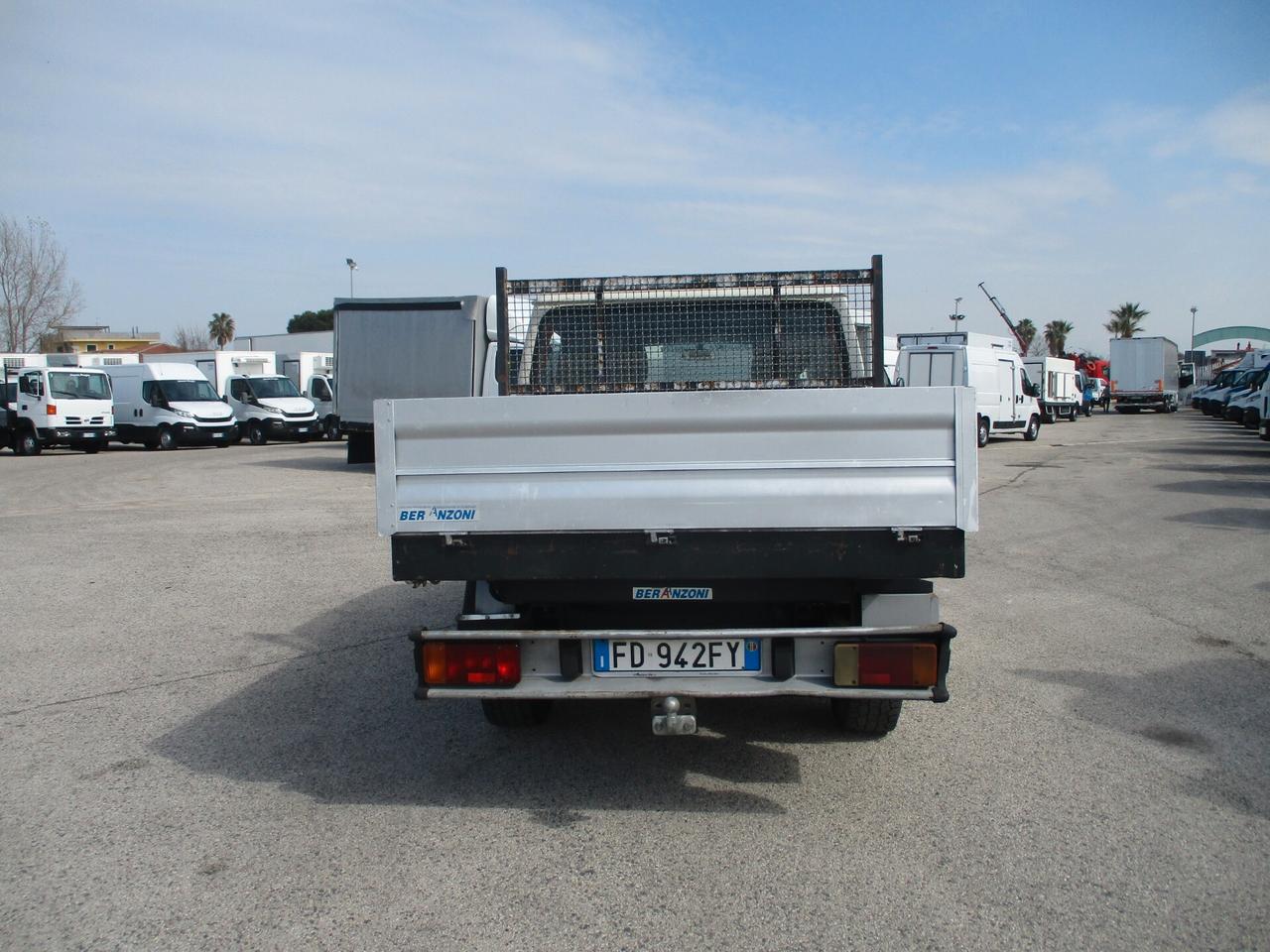 Mahindra Goa 2.2 CRDe 16V 2WD SC Pick-Up