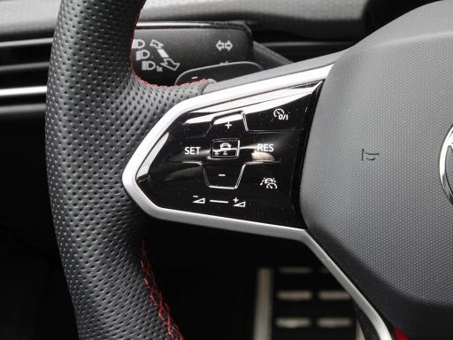 Volkswagen Golf GTI 2.0 tsi 245cv dsg