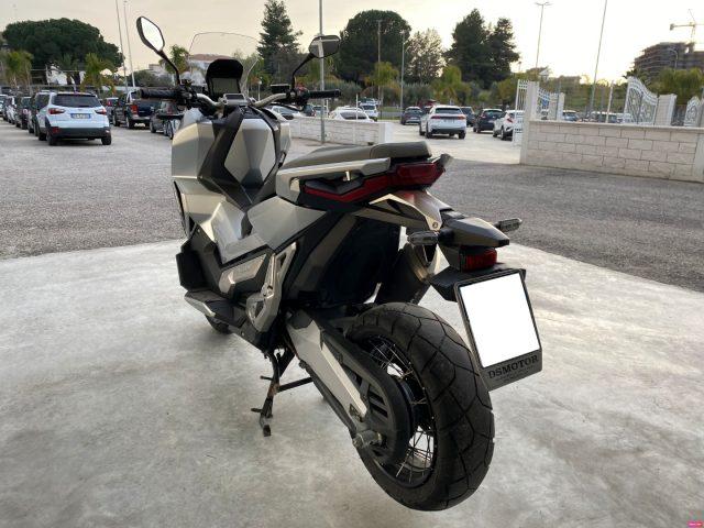 HONDA X-ADV 750 sport