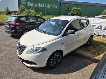 Lancia Ypsilon 1.2 69 CV 5 porte GPL Ecochic S Momodesign