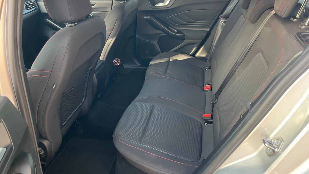 Ford Focus 1.0 EcoBoost Hybrid 125 CV SW ST-Line