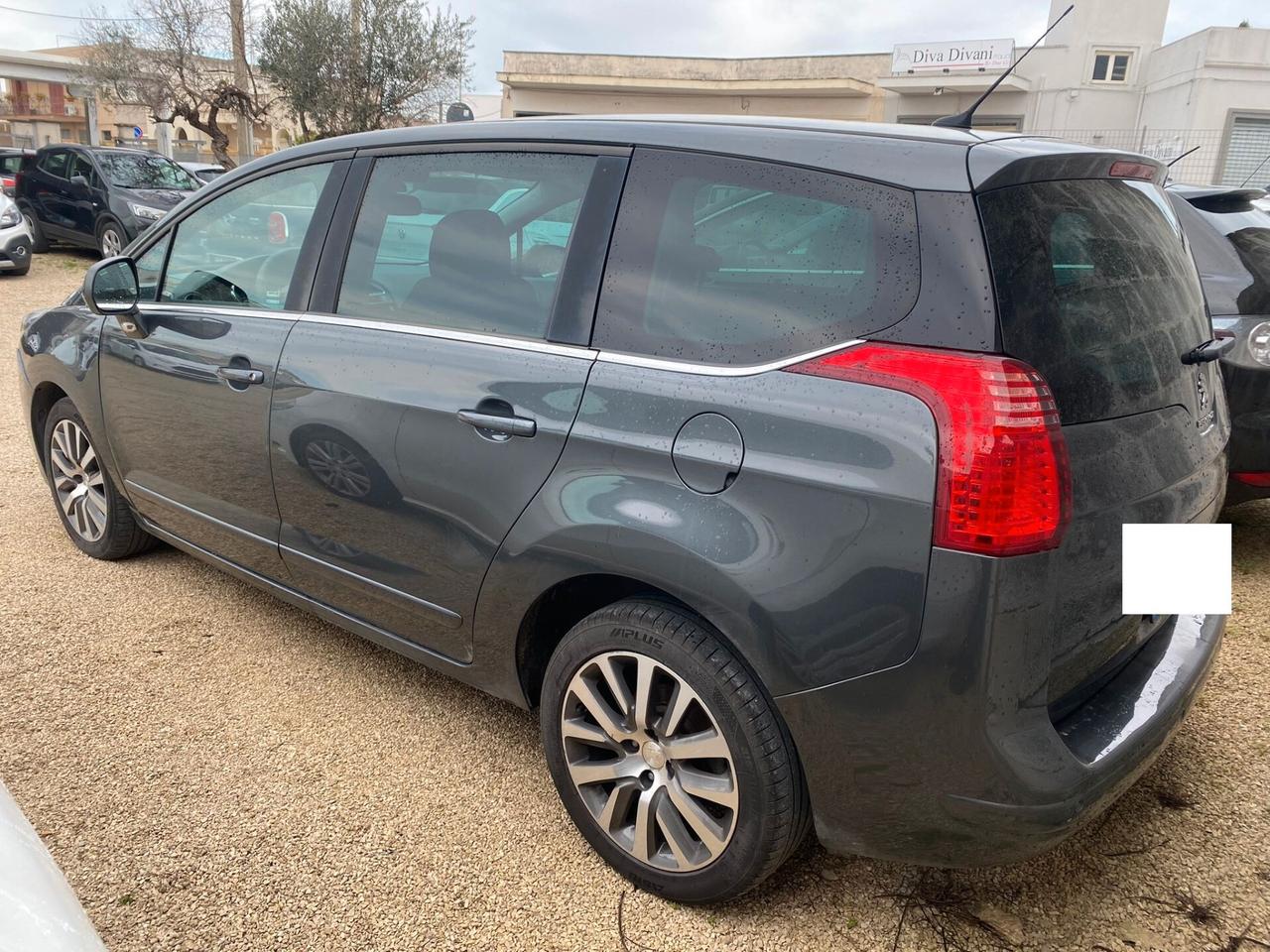 Peugeot 5008 2.0 HDi 163CV aut. Allure