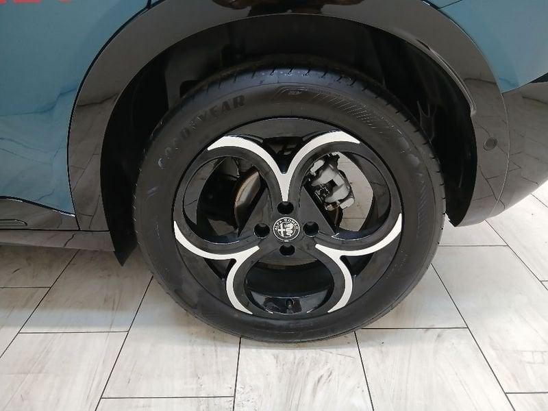 Alfa Romeo Junior 1.2 ibrida 145cv edct6