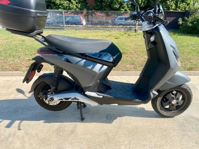 Piaggio 1 Active 2023