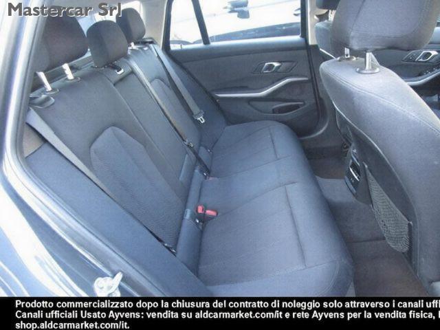 BMW 320 Serie 3 Touring 320d auto Business Adv - GD711AP
