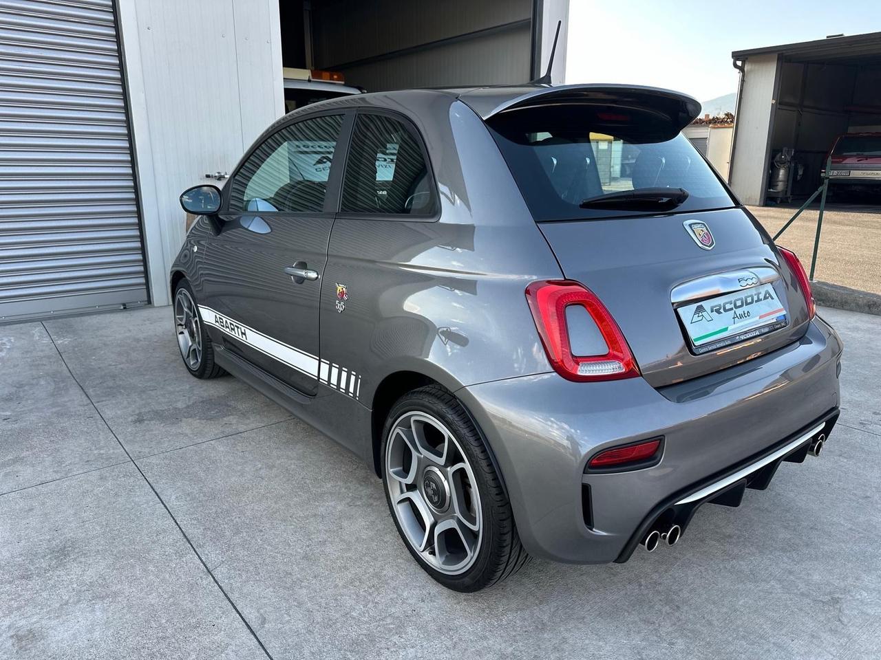 Abarth 595 1.4 Turbo T-Jet 165 CV Turismo