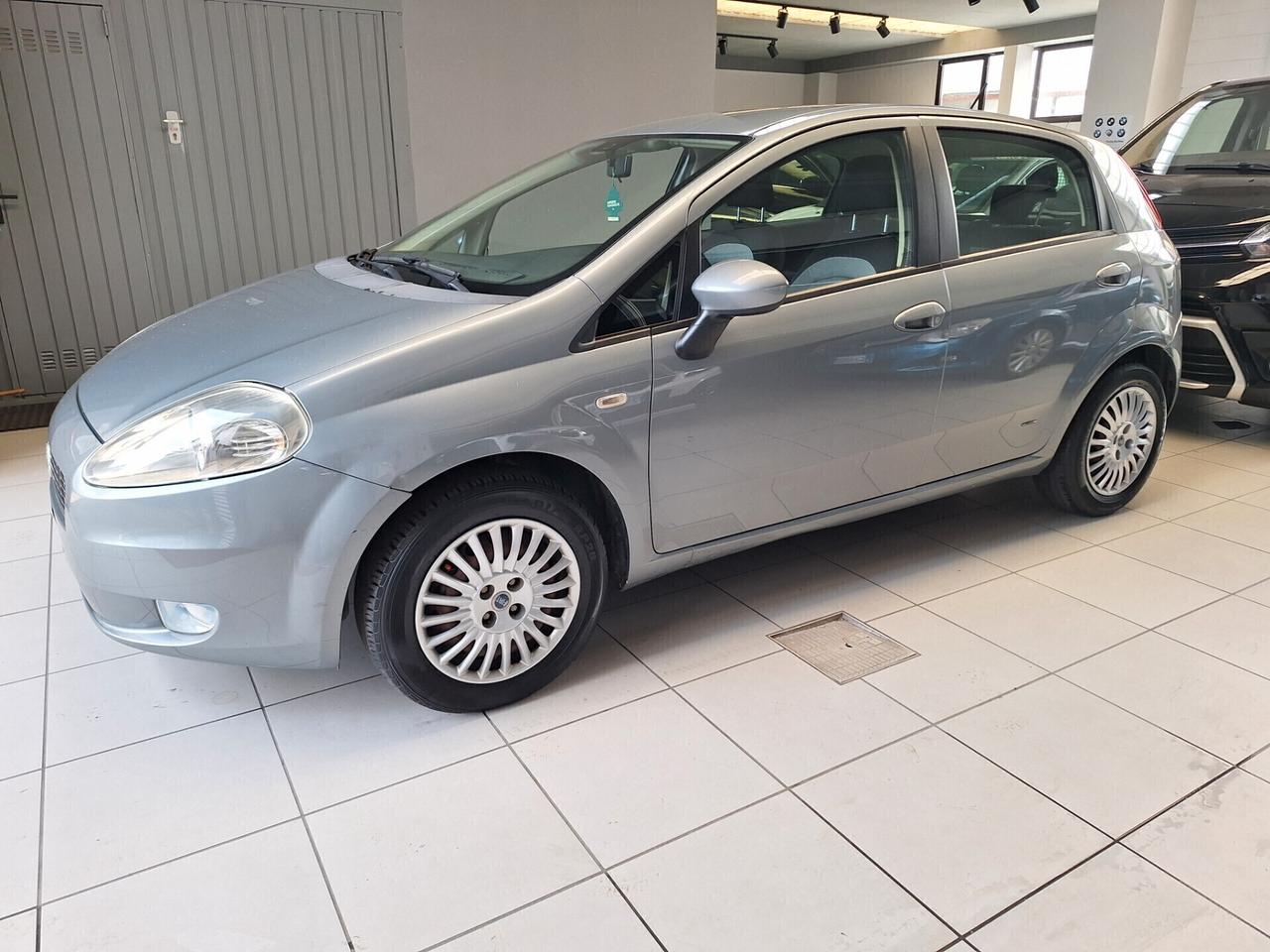 Fiat Grande Punto Grande Punto 1.4 3 porte Dynamic