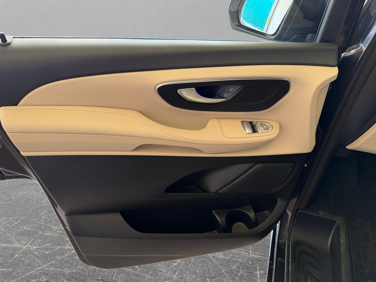 Mercedes V 250 D Avantgarde 9G-Tronic Plus Long "TETTO PANORAMA APRIBILE"