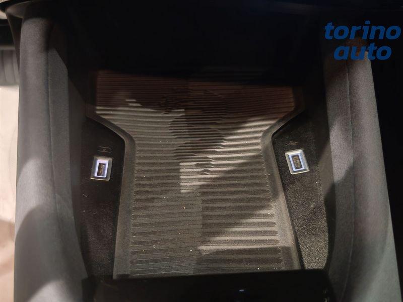 Alfa Romeo Junior Junior 1.2 ibrida 145cv edct6