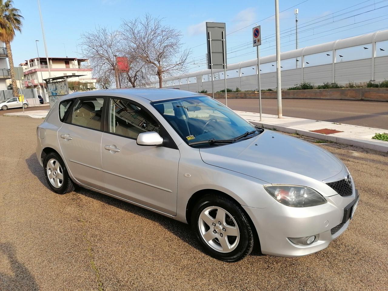 Mazda 3 Mazda3 1.6 diesel 109CV 2006