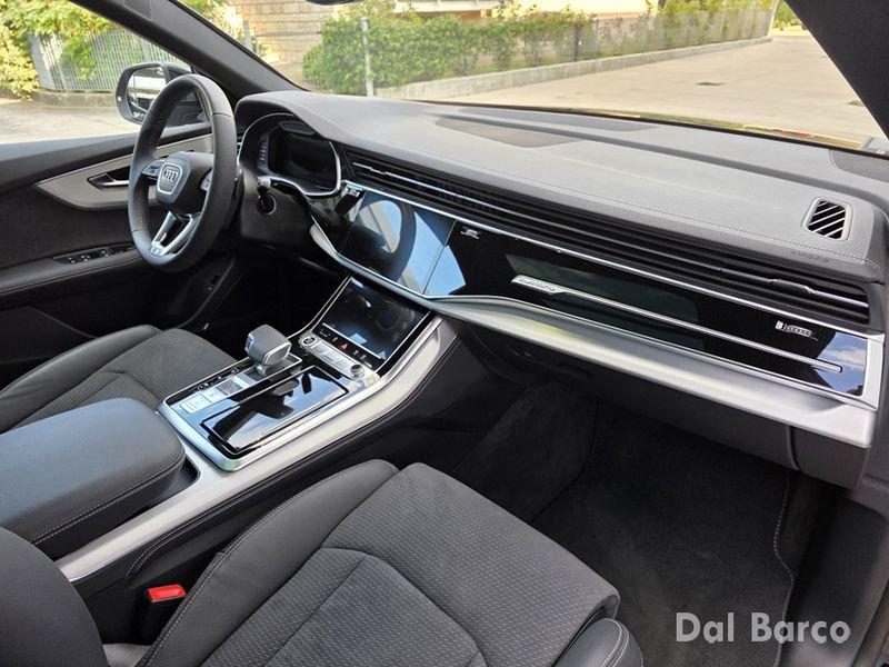Audi Q8 50 TDI 210kW quattro tip. S Line Edition