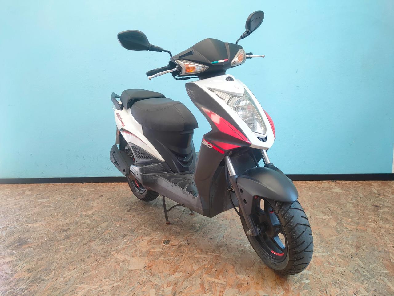 Kymco Agility 50 RS: grintoso e parsimonioso