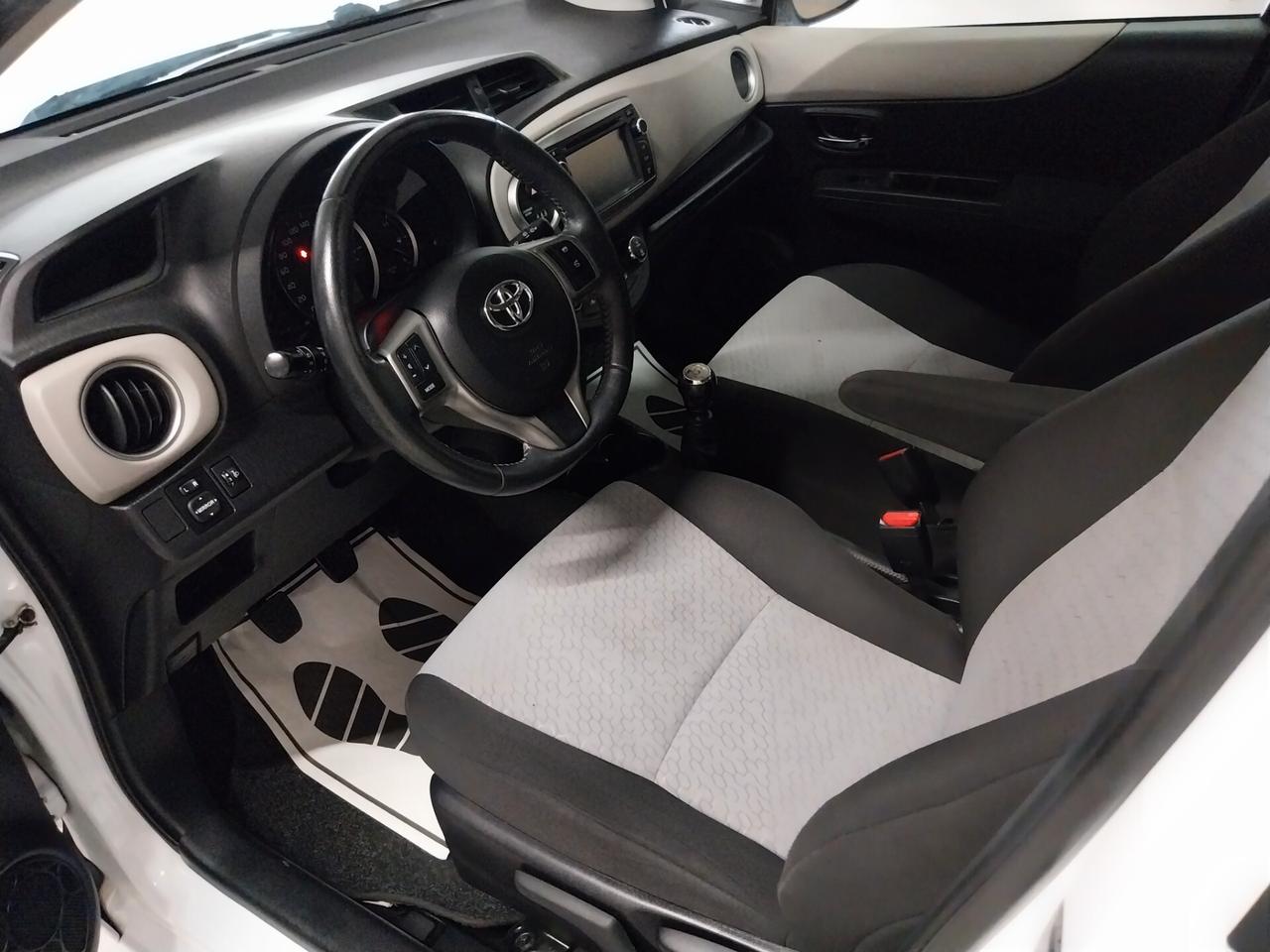 Toyota Yaris 1.4 D - 4 Lounge - ok neopatentati