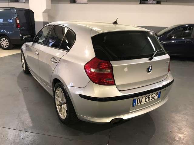 BMW 118 Serie 1 E/81-87 118i 5p Futura
