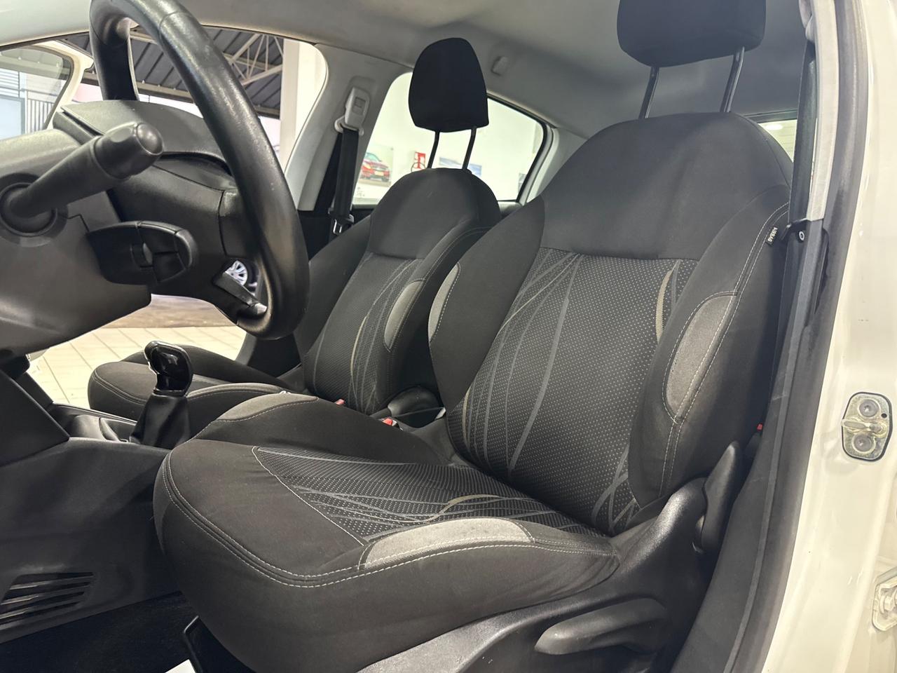 Peugeot 208 1.4 hdi 2014 nuova