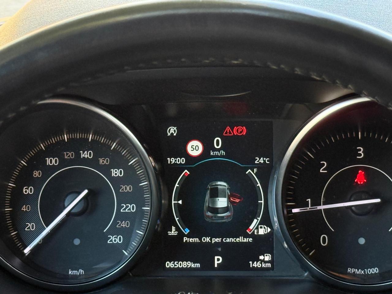 Jaguar E-Pace KM. 65.000! 2.0D 150 CV AWD aut. R Dynamic S