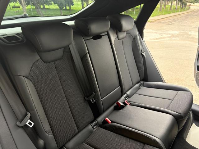 AUDI Q5 SPB Sportback 40 TDI quattro S tronic S line plus.