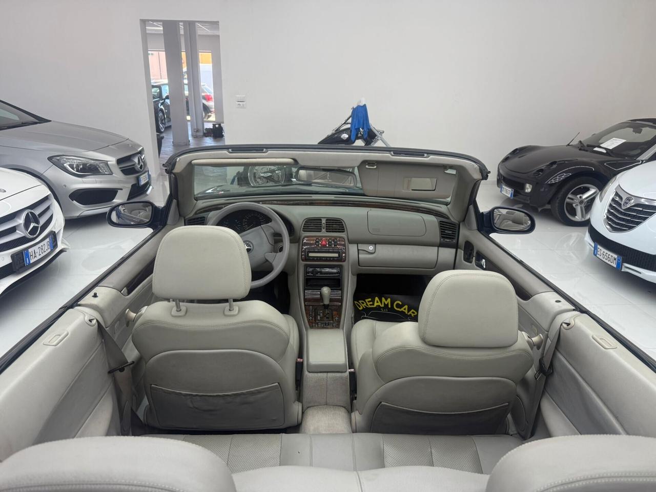Mercedes-Benz CLK 200 Cabrio 192CV 3p. - Diesel