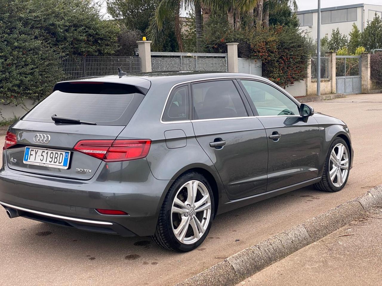 Audi A3 SPB 30 TDI S tronic Sport S-Line