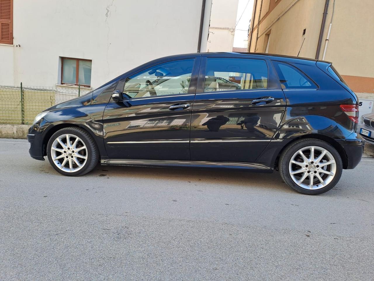 Mercedes-benz B 200 CDI Chrome