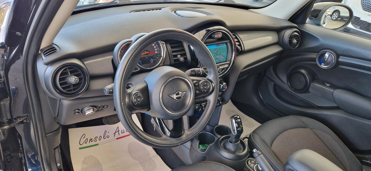 Mini 1.5 Cooper 5 porte ** Navi - Full Led **