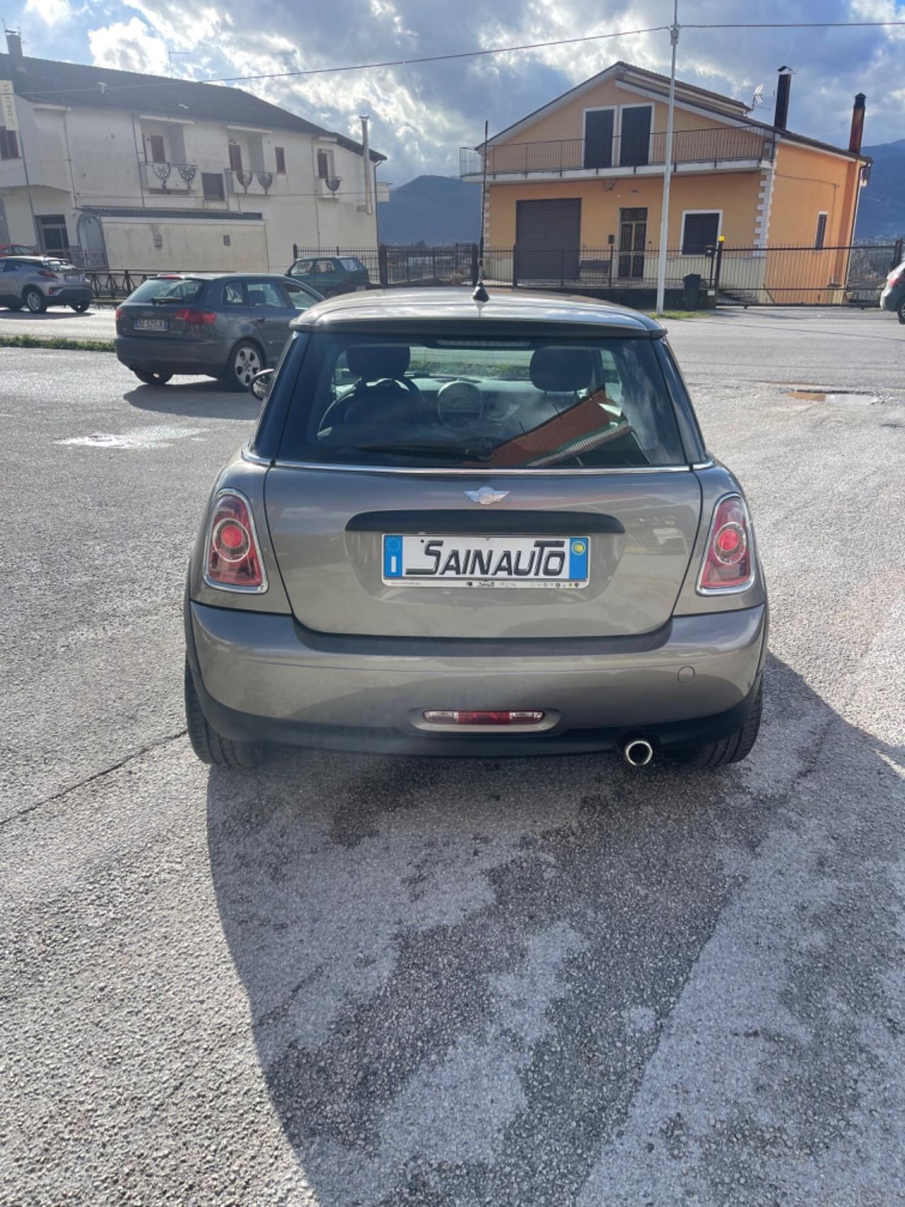 Mini 1.6 One d garanzia