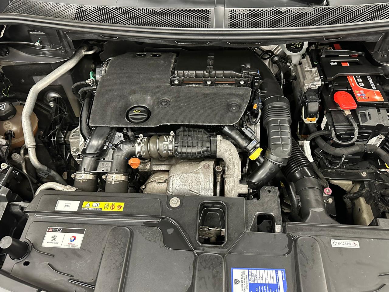 Peugeot 3008 BlueHDi 120 S&S EAT6 Allure - 2017
