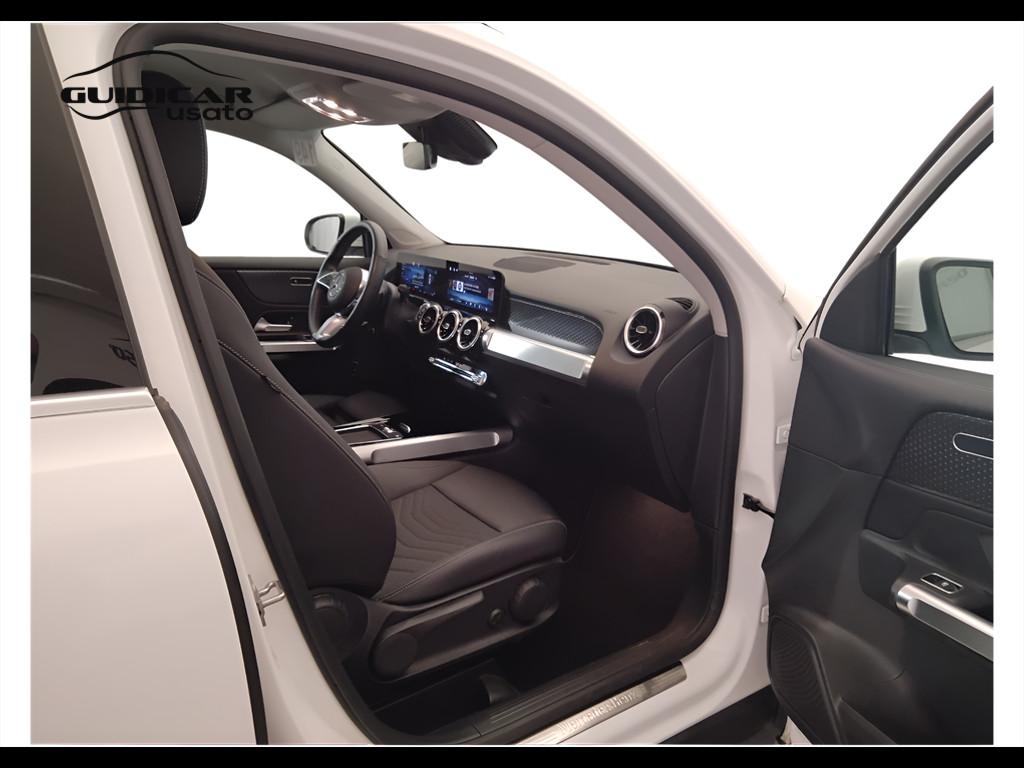 Mercedes-Benz GLB - X247 2023 - GLB 180 d Progressive Advanced auto