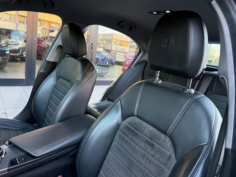 Alfa Romeo Giulia Giulia 2.2 Turbodiesel 180 CV AT8 Super