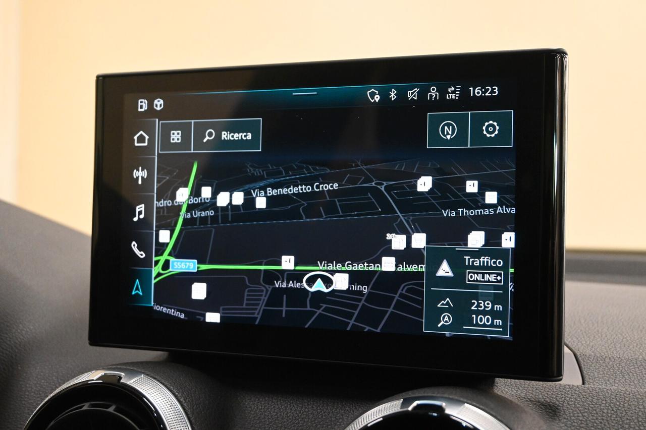 AUDI Q2 Q2 30 TDI S line Edition