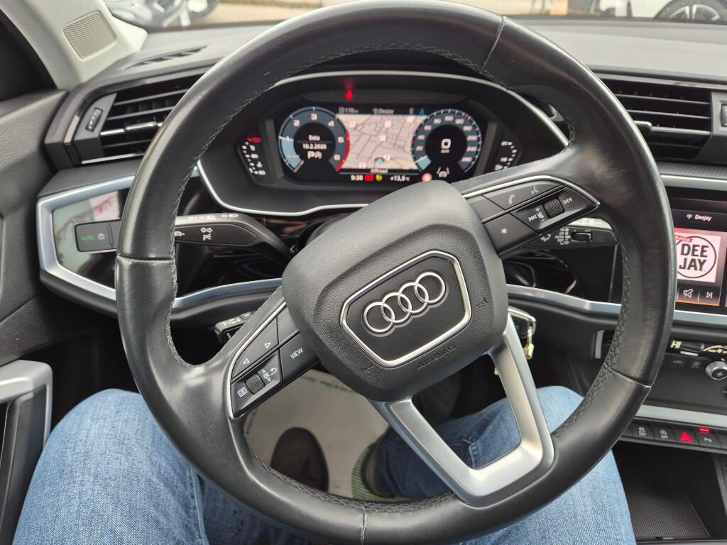 Audi Q3 2.0 TDI 150CV S-tronic BUSINESS