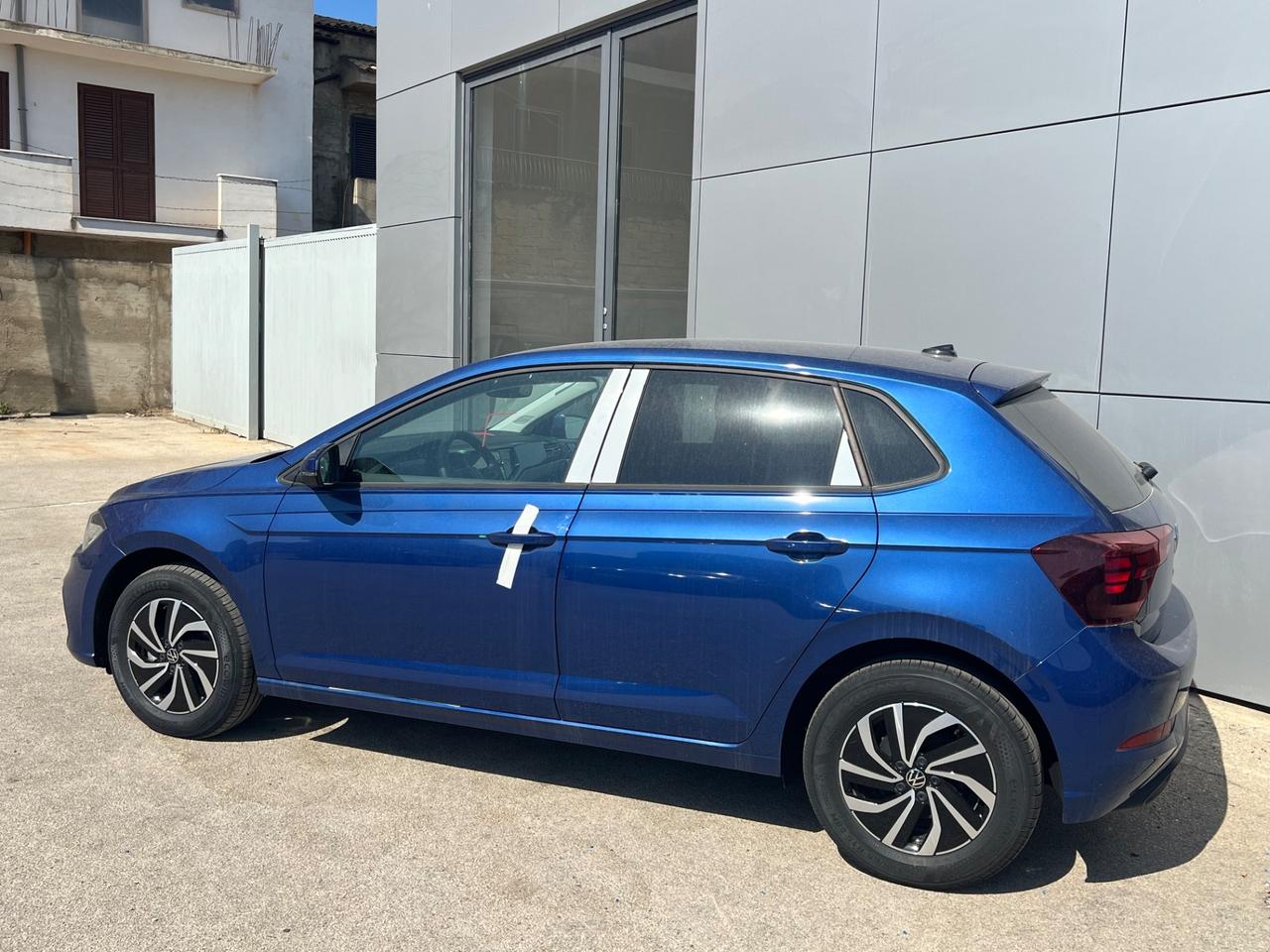 Volkswagen Polo Edition Plus DSG possibilità noleggio noscoring