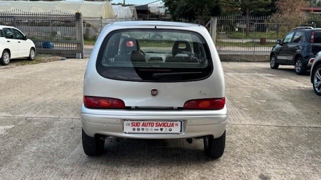 Fiat 600 1.1 Active Clima