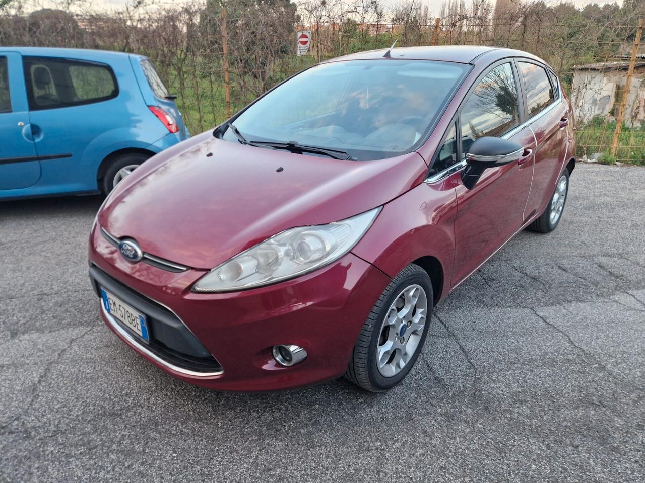 Ford Fiesta 1.4 TDCi 70cv 5 porte