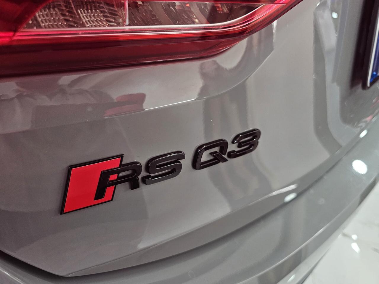 NUOVA AUDI RSQ3 SPORTBACK 2.5 BENZ 400CV S-TRONIC