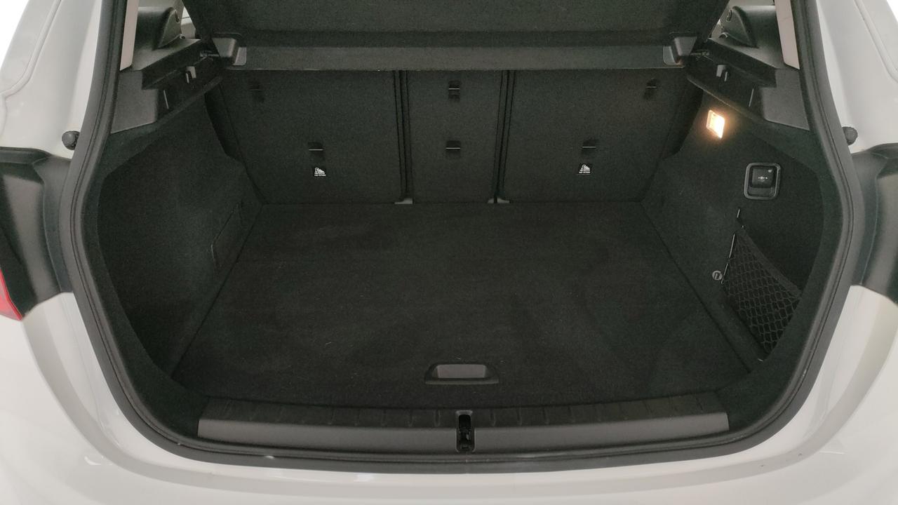 BMW Serie 2 F45 2018 Active Tourer - Serie 2 F45 2018 Active Tourer - 216i Active Tourer Advantag