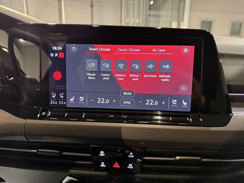 Volkswagen Golf GTI 2.0 TSI GTI