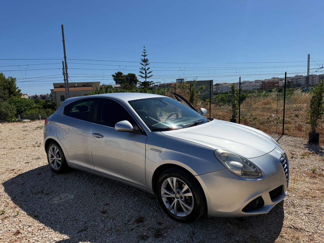 Alfa Giulietta 1.4 Turbo METANO 3.690€