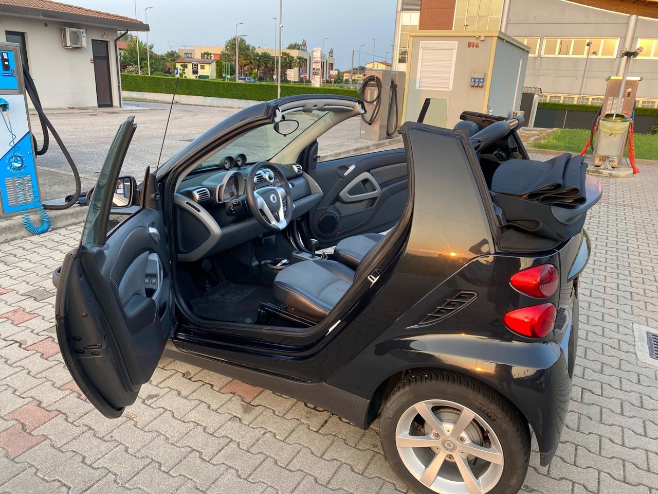 Smart ForTwo 1000 52 kW cabrio pulse