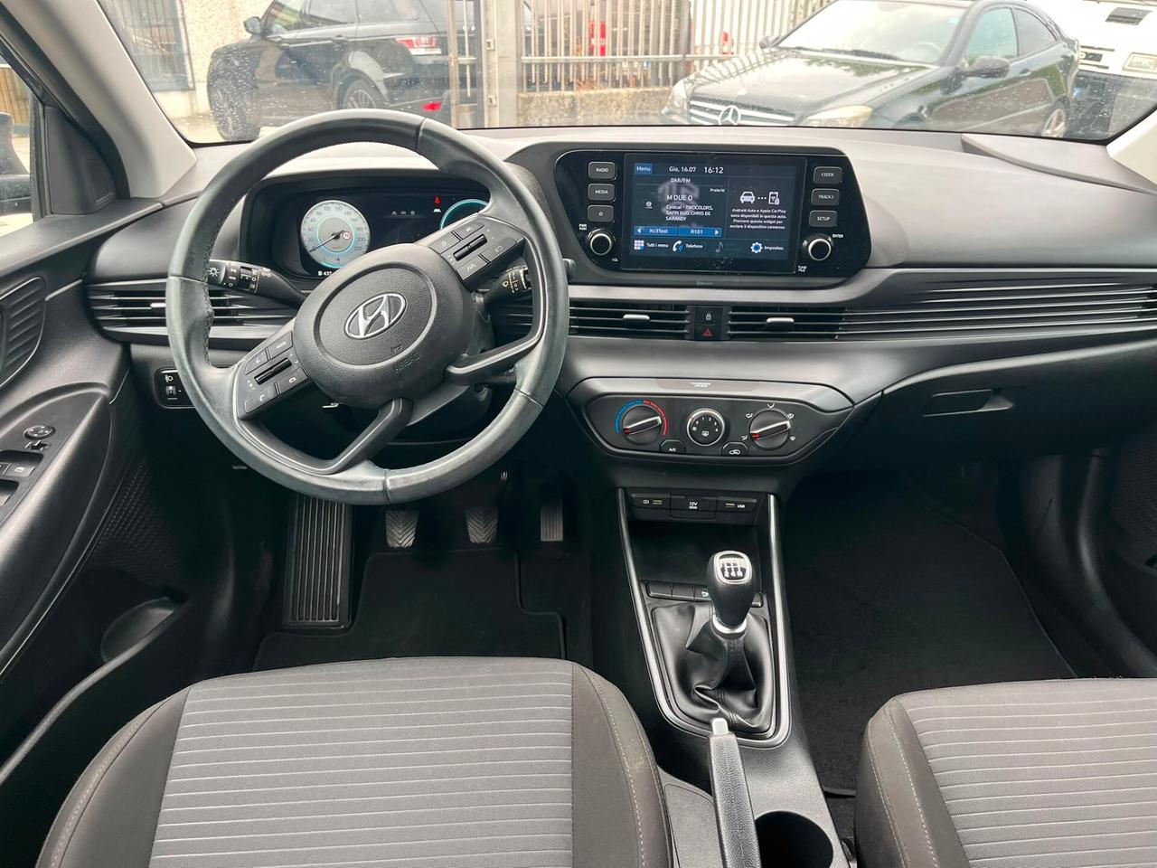 Hyundai i20 1.2 BENZ SOLO 69.000KM