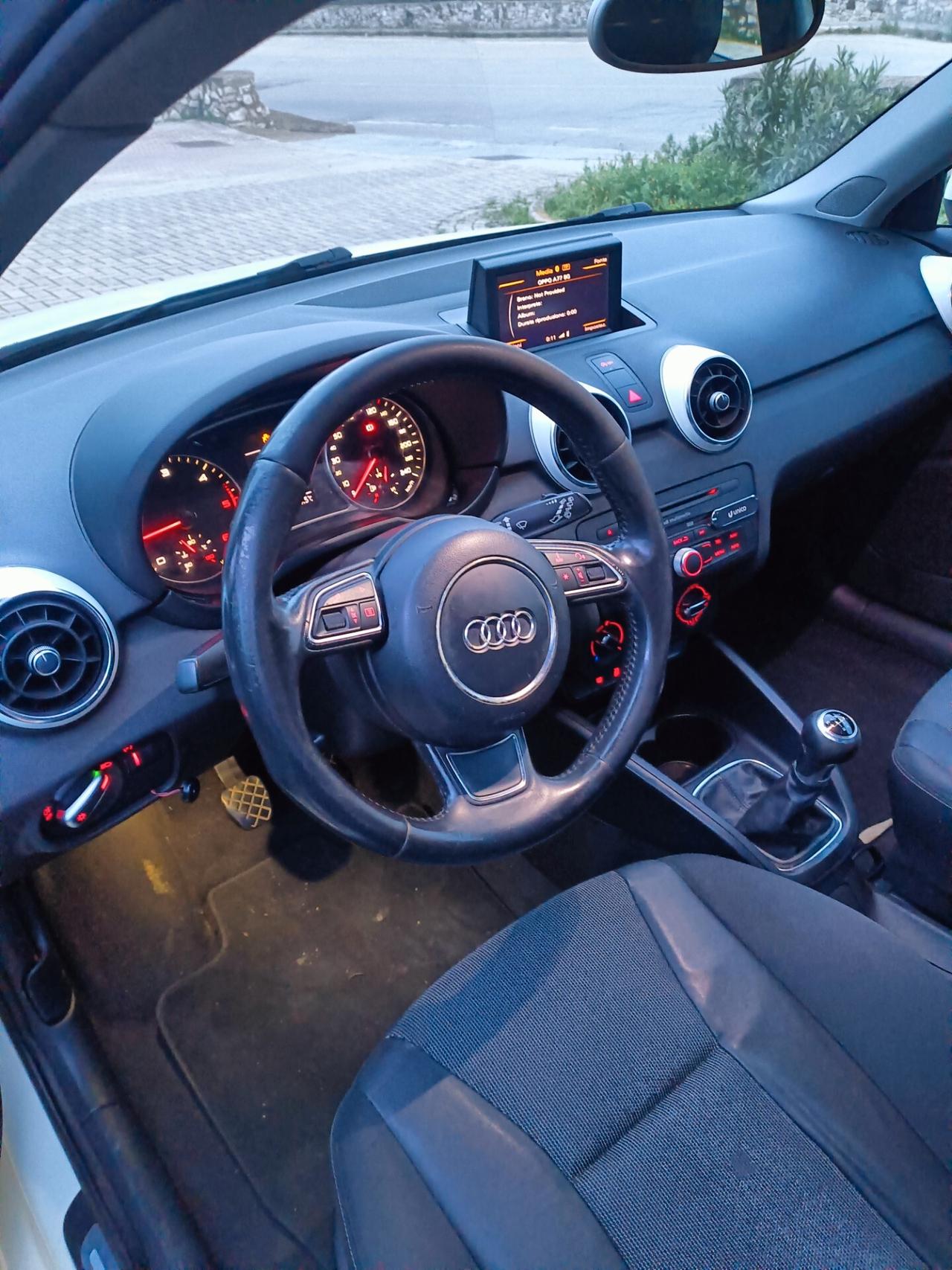 Audi A1 1.6 TDI 105 CV Ambition