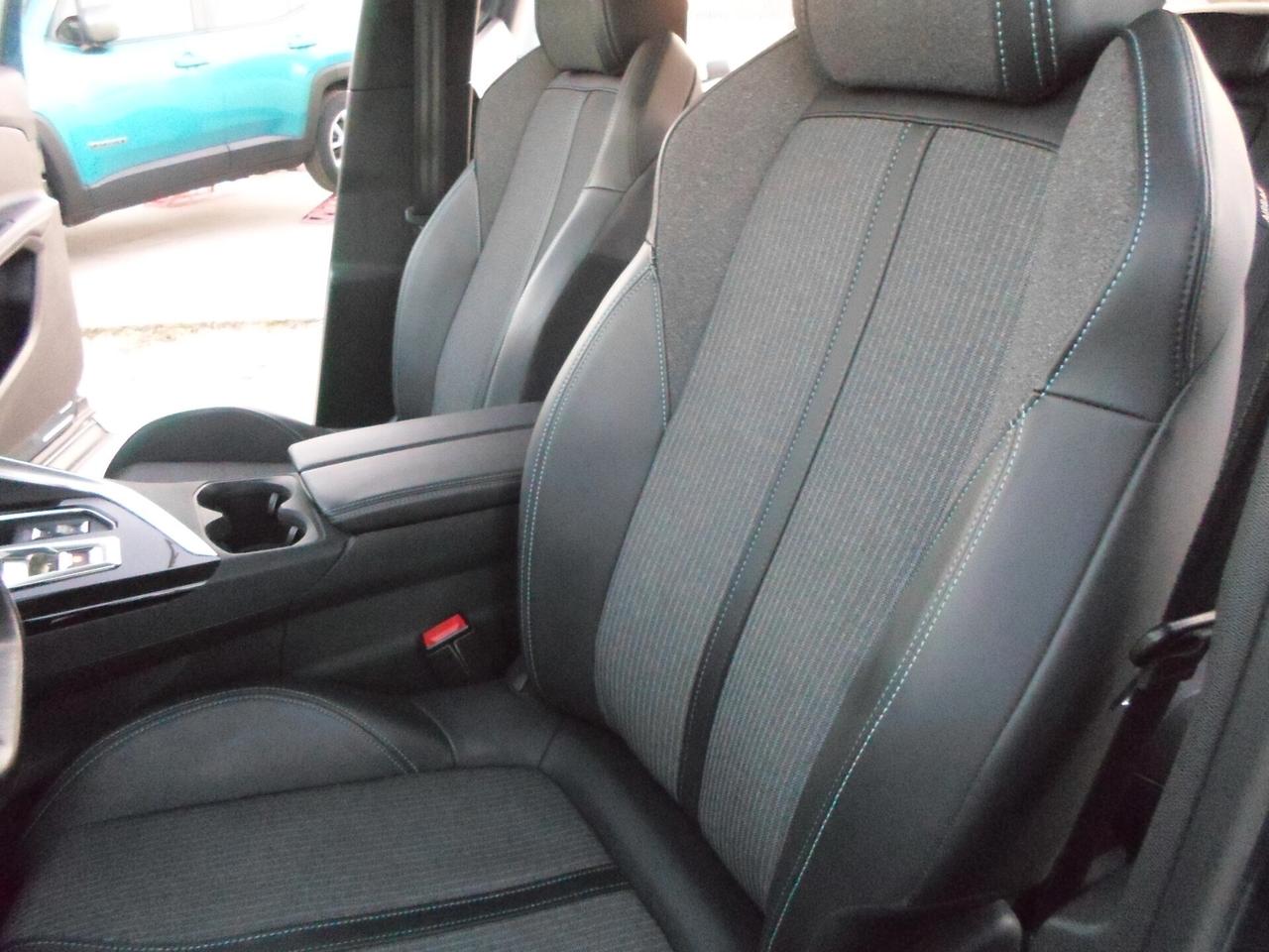 Peugeot 3008 BlueHDi 130 S&S EAT8 GT