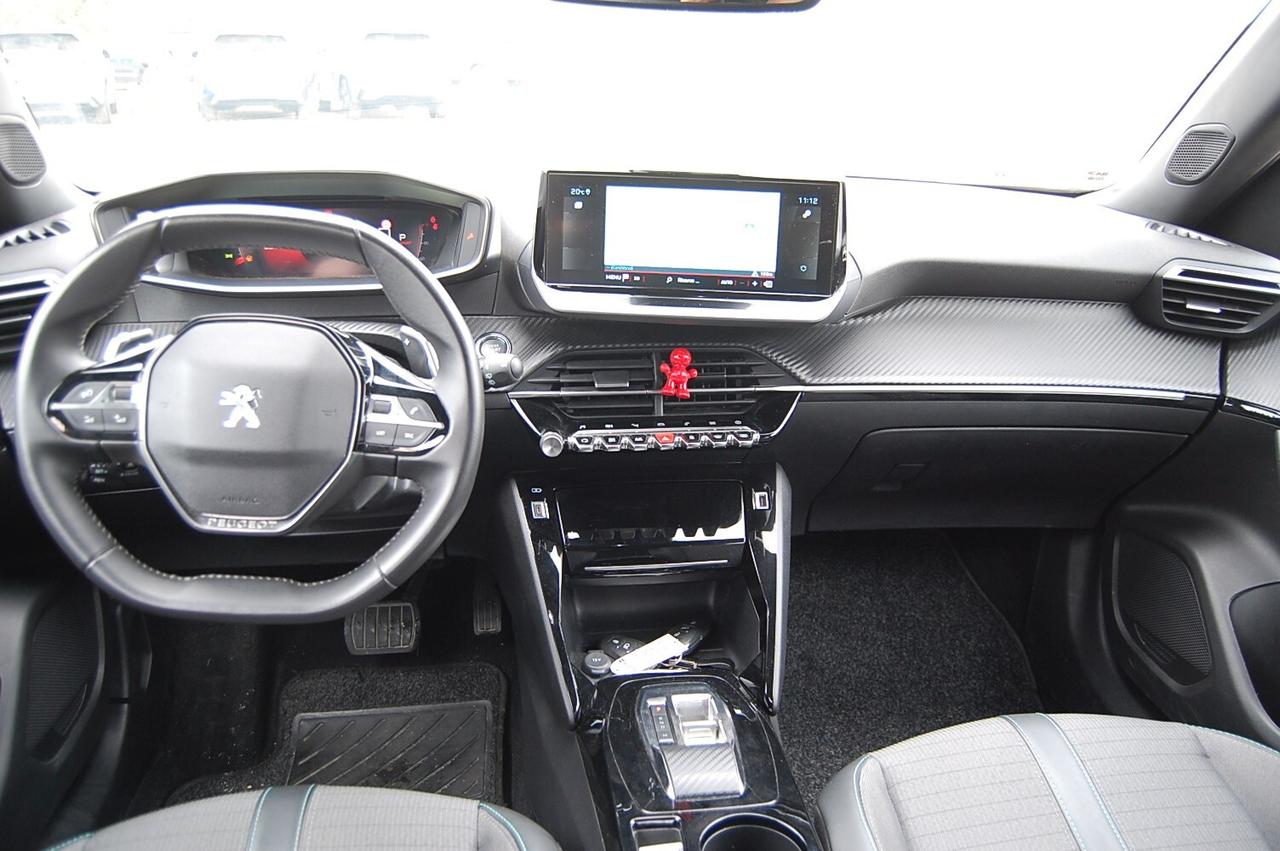Peugeot 2008 BlueHDi 130 S&S EAT8 Allure