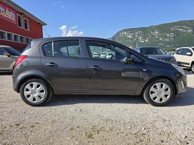 OPEL Corsa 1.2 5 porte Sport