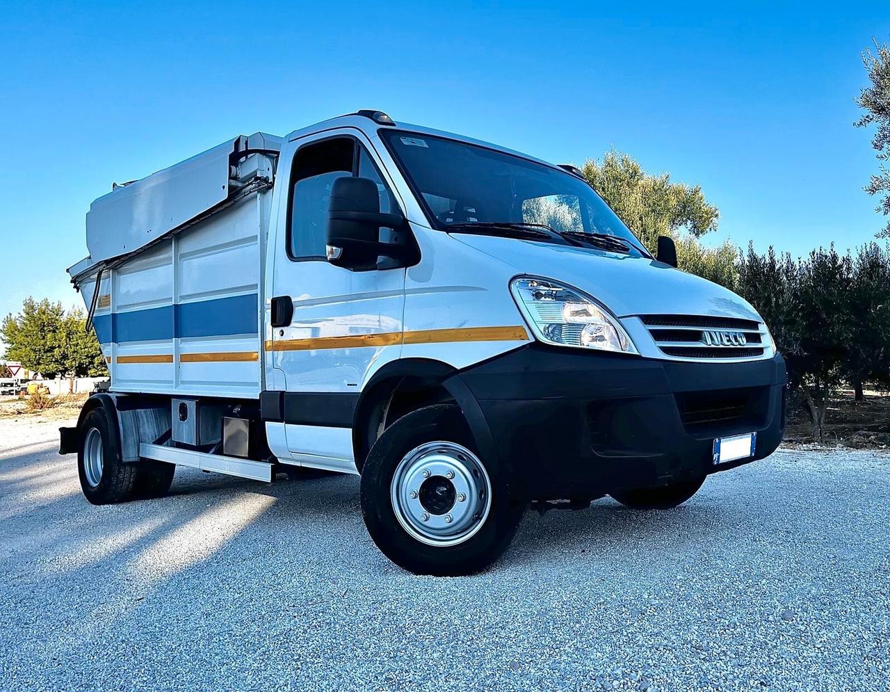 IVECO DAILY 65C15 COMPATTATORE RIBALTABILE – ANNO 2007
